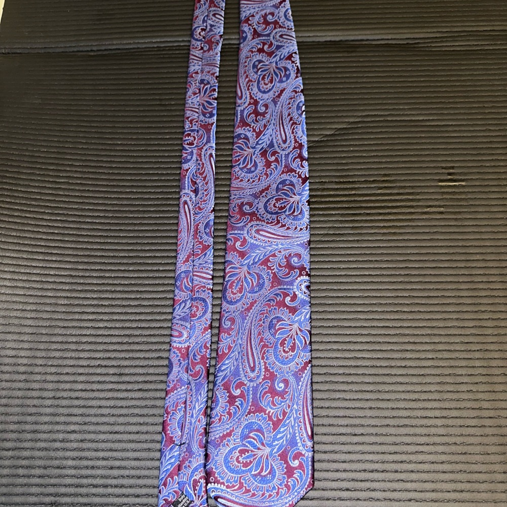 David Donohue Men’s Tie 100% silk